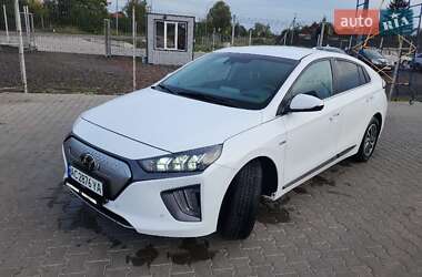 Ліфтбек Hyundai Ioniq Electric 2019 в Нововолинську