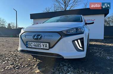 Лифтбек Hyundai Ioniq Electric 2021 в Самборе