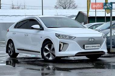 Ліфтбек Hyundai Ioniq Electric 2018 в Києві