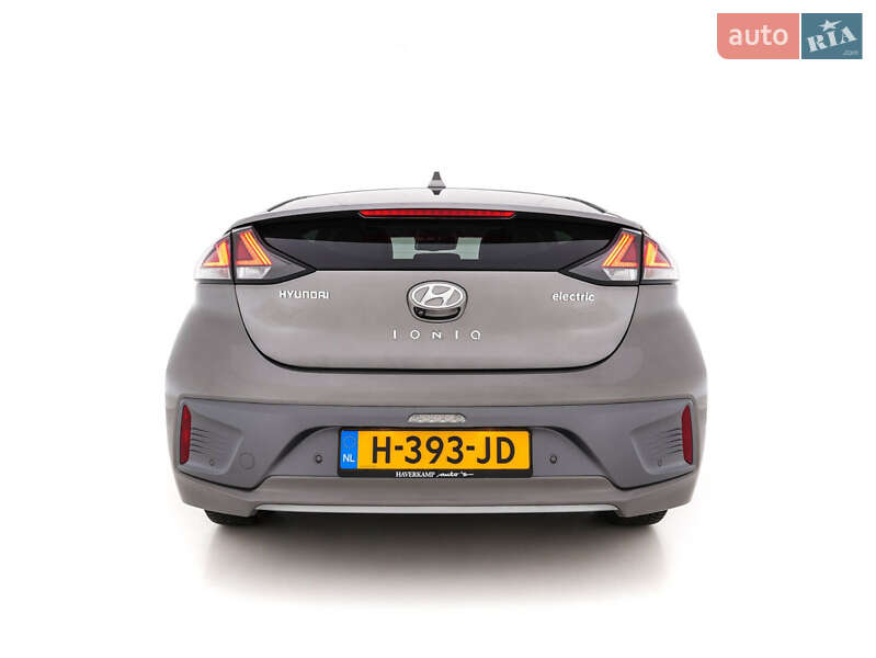 Лифтбек Hyundai Ioniq Electric 2019 в Виноградове фото 29 Лифтбек Hyundai Ioniq Electric 2019 в Виноградове