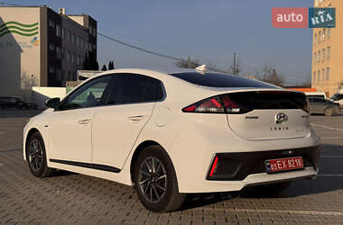 Лифтбек Hyundai Ioniq Electric 2019 в 