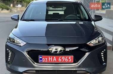 Лифтбек Hyundai Ioniq Electric 2018 в Тернополе