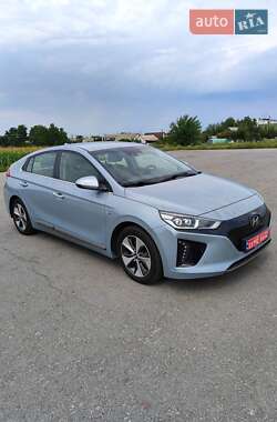 Лифтбек Hyundai Ioniq Electric 2018 в Кобеляках