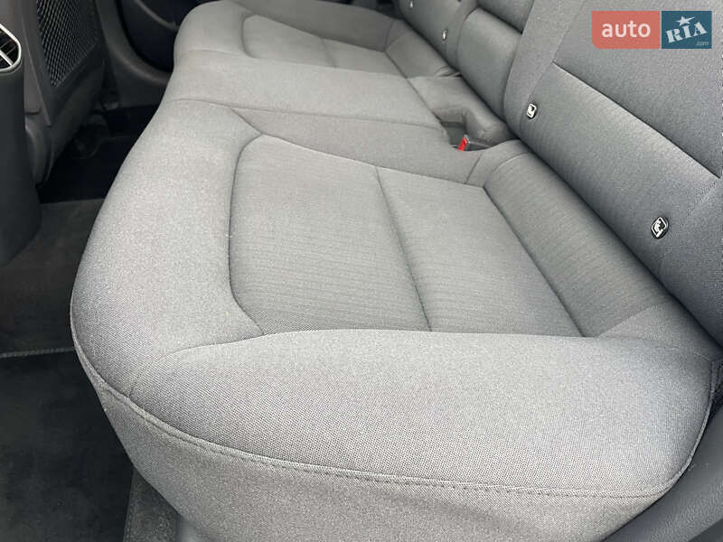 Лифтбек Hyundai Ioniq Electric 2021 в Бахмаче