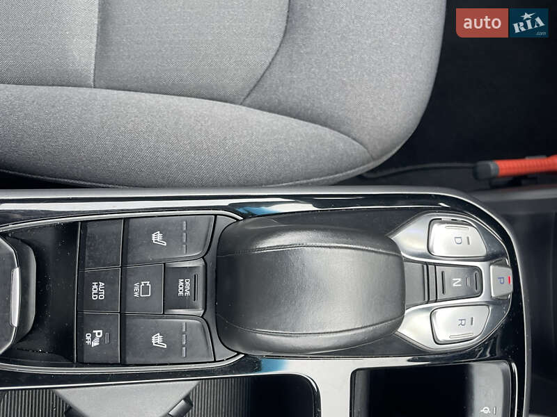 Лифтбек Hyundai Ioniq Electric 2021 в Бахмаче