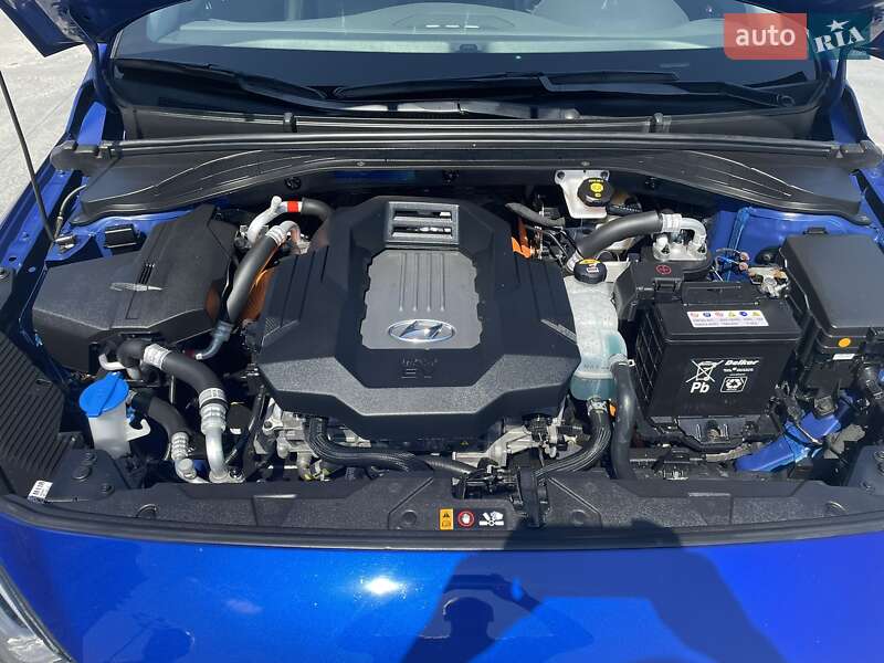 Хэтчбек Hyundai Ioniq 2019 в Киеве