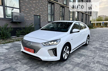 Лифтбек Hyundai Ioniq 2019 в Львове
