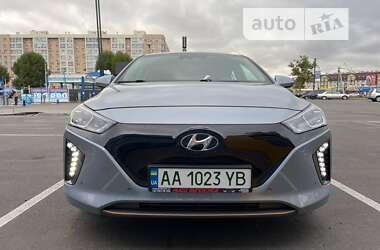 Хэтчбек Hyundai Ioniq 2018 в Киеве