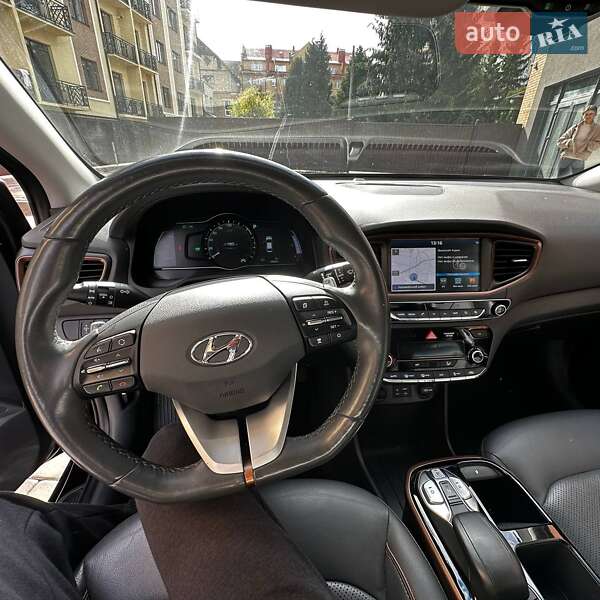 Хетчбек Hyundai Ioniq 2016 в Коломиї