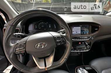 Хэтчбек Hyundai Ioniq 2016 в Коломые