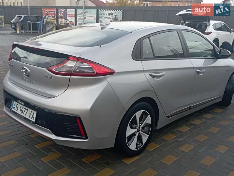 Хетчбек Hyundai Ioniq 2019 в Вінниці