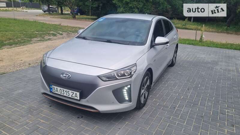 Лифтбек Hyundai Ioniq 2019 в Кропивницком