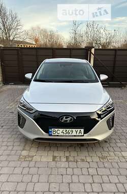 Хэтчбек Hyundai Ioniq 2017 в Николаеве