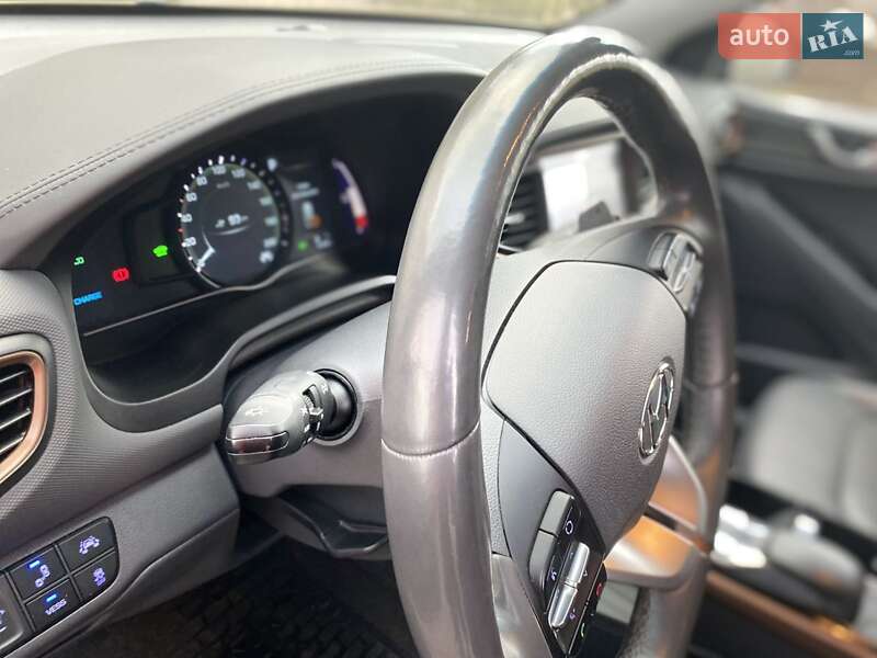 Хэтчбек Hyundai Ioniq 2017 в Харькове