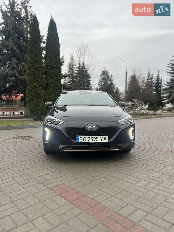 Хетчбек Hyundai Ioniq 2017 в Тернополі