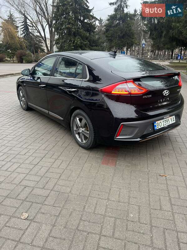 Хетчбек Hyundai Ioniq 2017 в Тернополі