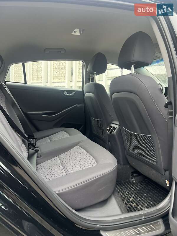 Хетчбек Hyundai Ioniq 2017 в Тернополі