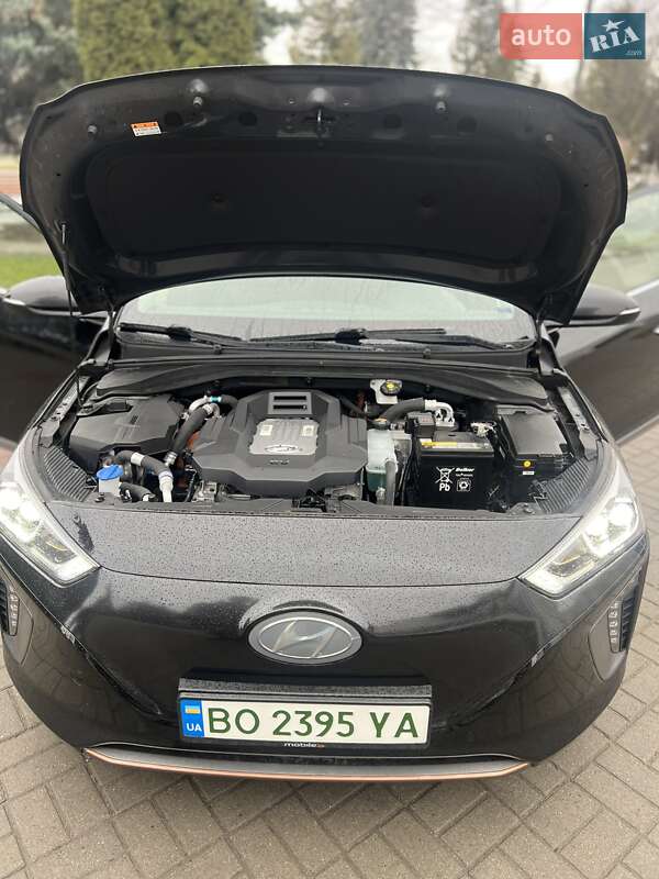 Хетчбек Hyundai Ioniq 2017 в Тернополі