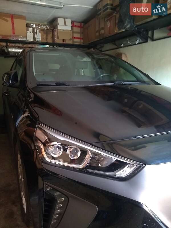 Хэтчбек Hyundai Ioniq 2017 в Каменском фото 7 Хэтчбек Hyundai Ioniq 2017 в Каменском