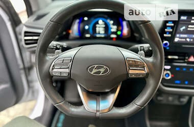 Лифтбек Hyundai Ioniq 2021 в 