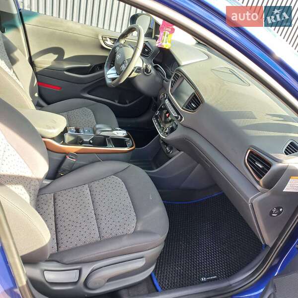 Хетчбек Hyundai Ioniq 2018 в Летичіві