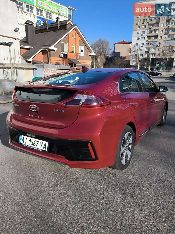 Ліфтбек Hyundai Ioniq 2019 в Дніпрі