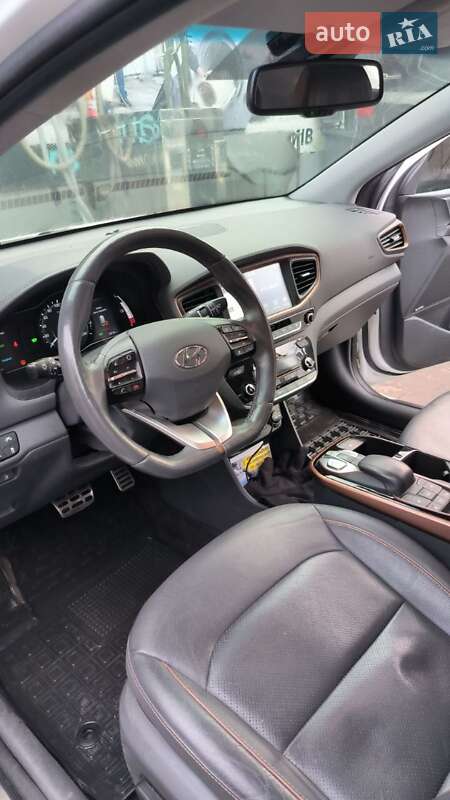 Ліфтбек Hyundai Ioniq 2019 в Івано-Франківську фото 7 Ліфтбек Hyundai Ioniq 2019 в Івано-Франківську
