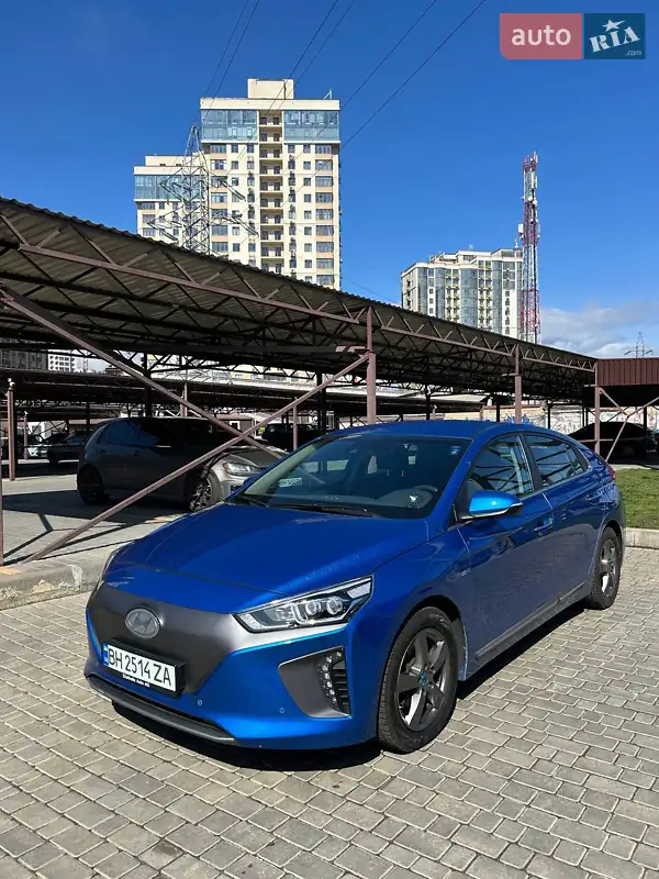 Hyundai Ioniq