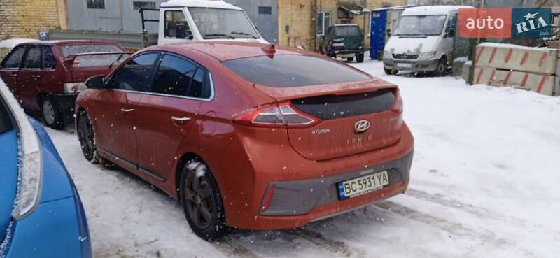 Хэтчбек Hyundai Ioniq 2017 в Бориславе фото 7 Хэтчбек Hyundai Ioniq 2017 в Бориславе