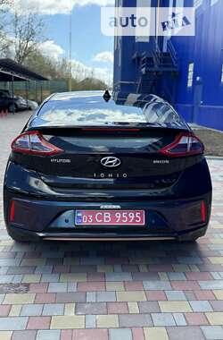 Хэтчбек Hyundai Ioniq 2017 в Хмельницком
