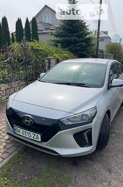 Хэтчбек Hyundai Ioniq 2018 в Бродах