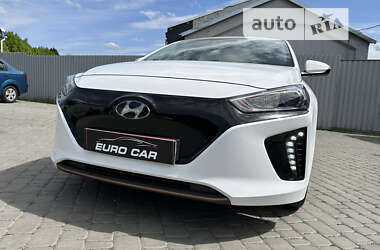 Лифтбек Hyundai Ioniq 2019 в Знаменке