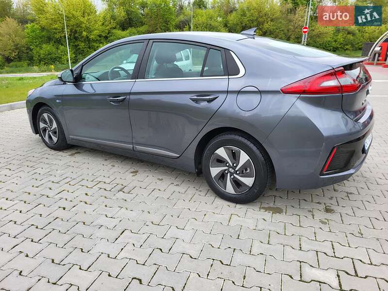 Хетчбек Hyundai Ioniq 2018 в Тернополі