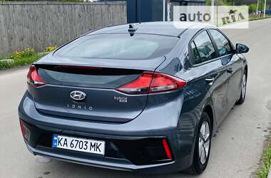 Хетчбек Hyundai Ioniq 2017 в Києві