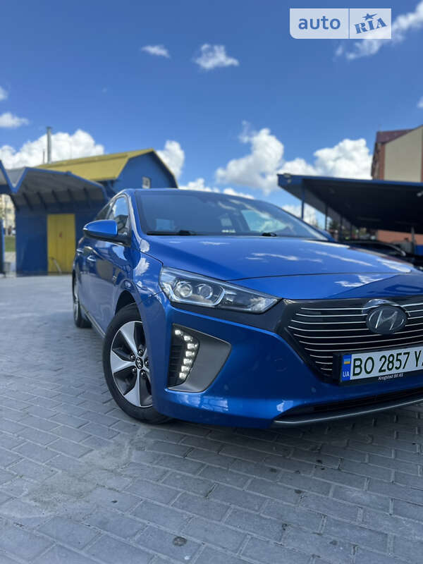 Хетчбек Hyundai Ioniq 2017 в Тернополі