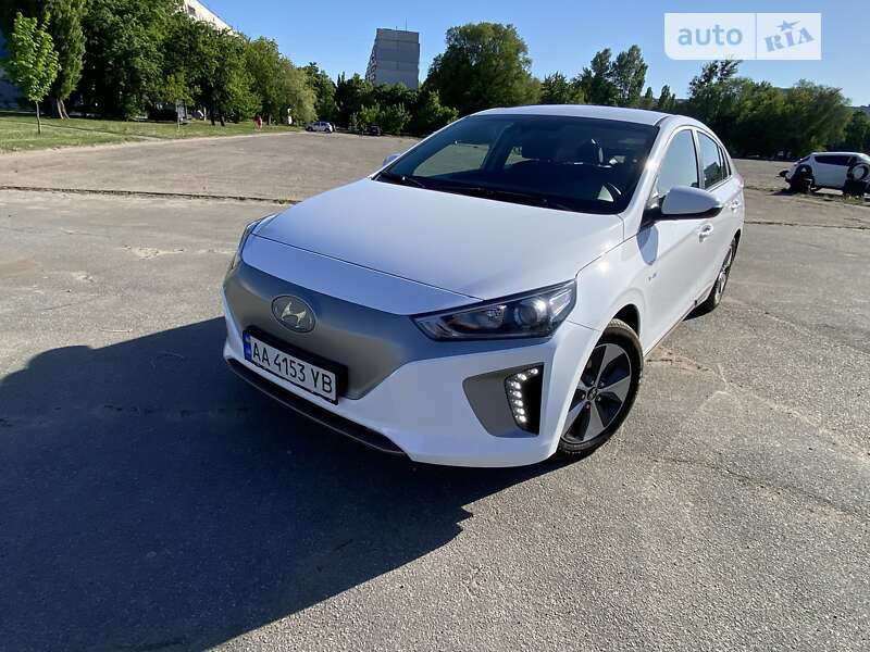 Хэтчбек Hyundai Ioniq 2018 в Харькове