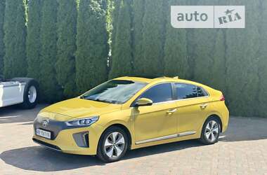 Хэтчбек Hyundai Ioniq 2017 в Виннице