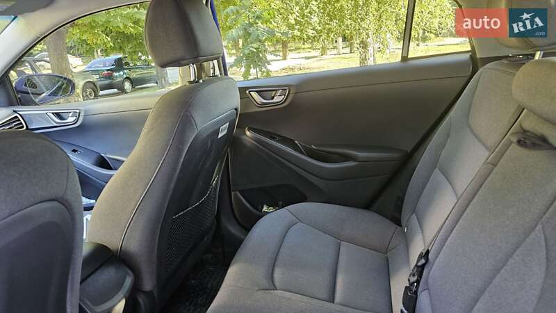 Лифтбек Hyundai Ioniq 2021 в Кропивницком