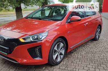 Хетчбек Hyundai Ioniq 2017 в Києві