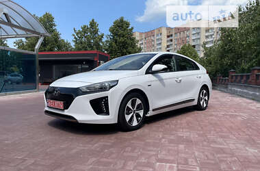 Лифтбек Hyundai Ioniq 2019 в Ровно