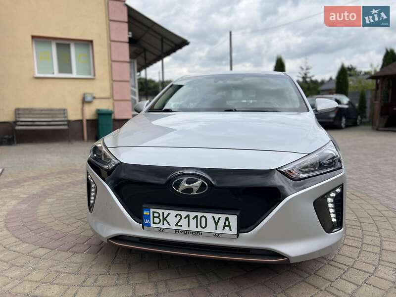 Хетчбек Hyundai Ioniq 2018 в Радивиліві