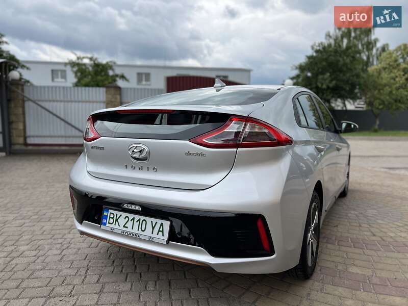 Хетчбек Hyundai Ioniq 2018 в Радивиліві