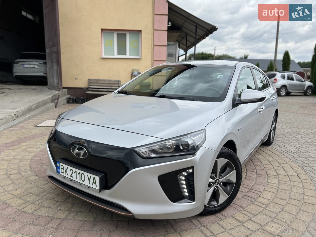 2017 Hyundai IONIQ - мініатюра 19