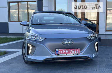 Хетчбек Hyundai Ioniq 2017 в Сарнах