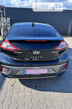Хетчбек Hyundai Ioniq 2018 в Луцьку