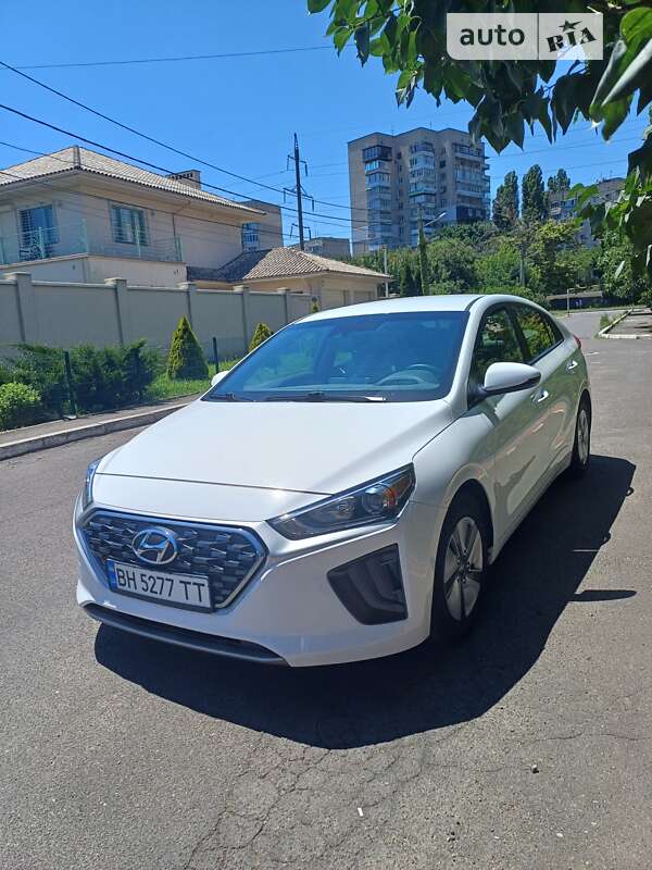Лифтбек Hyundai Ioniq 2021 в Одессе