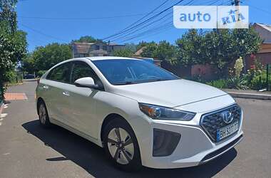 Лифтбек Hyundai Ioniq 2021 в Одессе