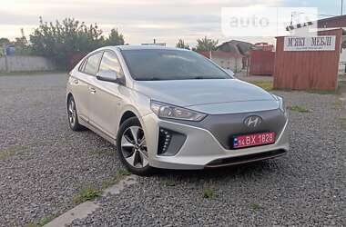 Хэтчбек Hyundai Ioniq 2018 в Львове