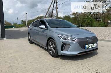 Хетчбек Hyundai Ioniq 2016 в Вінниці