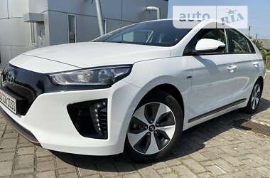 Лифтбек Hyundai Ioniq 2019 в Ковеле